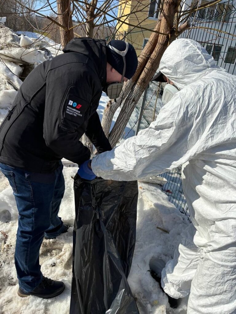 Активисты Свердловского РЭО отреагировали на сообщение о выброшенных ртутных лампах в Каменске-Уральском